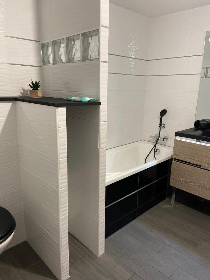 Le Cottage De L'Heron Moulle Ngoại thất bức ảnh